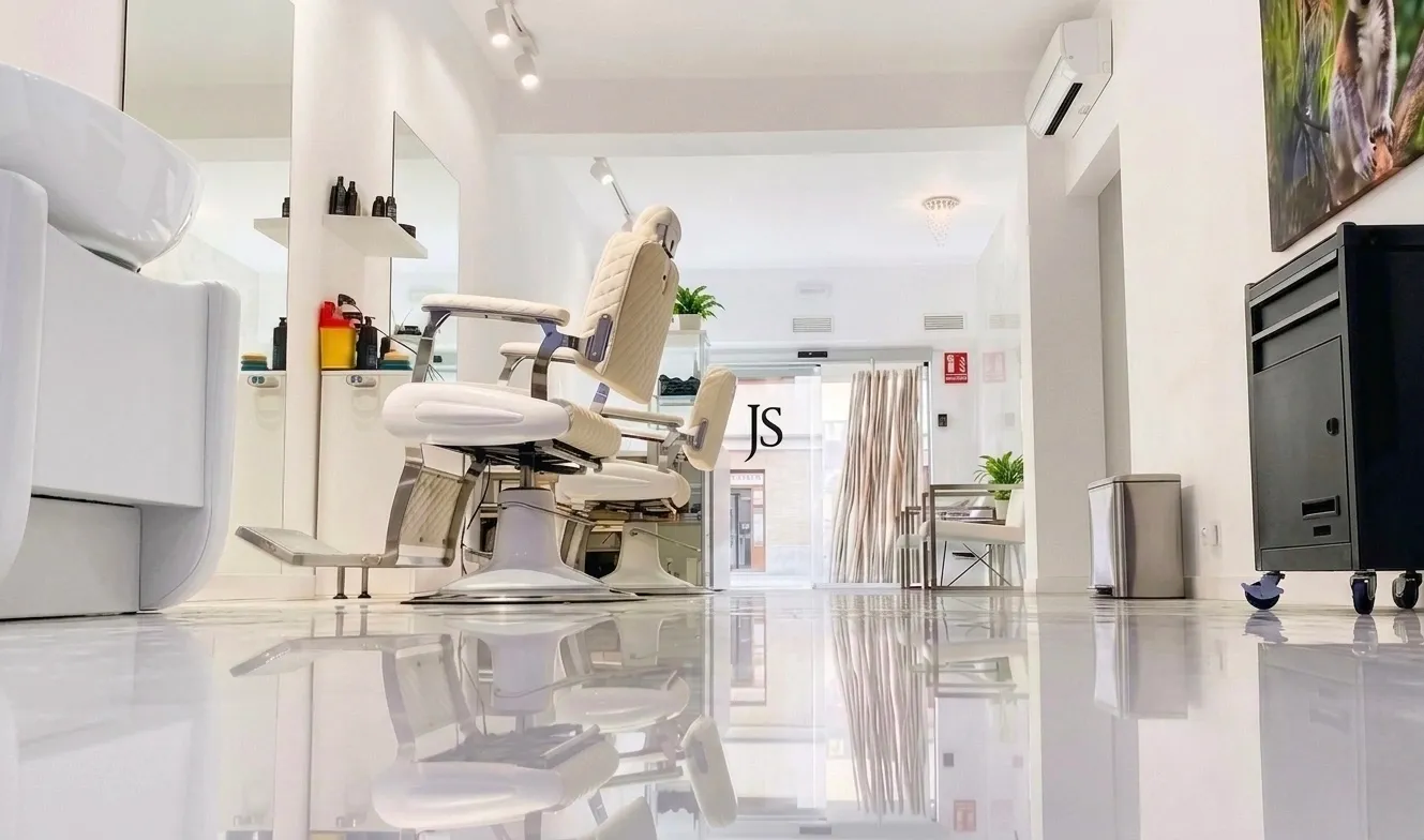 Interior de JS Barbery, barbería en Massamagrell (Valencia)